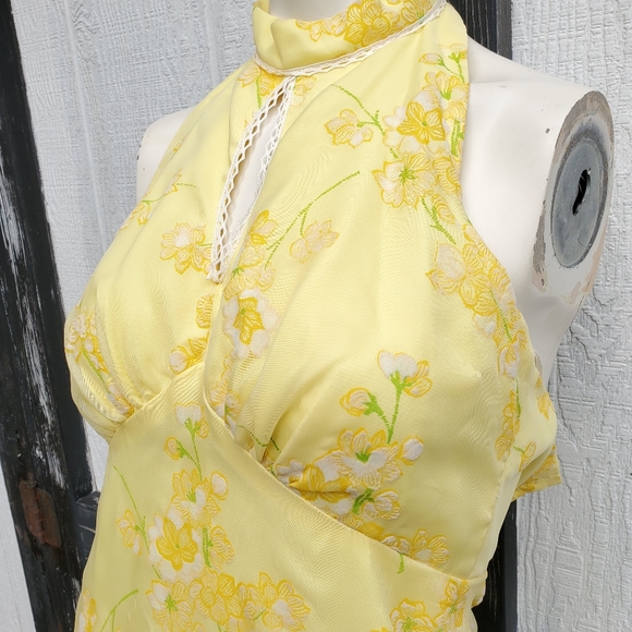 Vintage 1960's/70's Yellow Floral Halter Dress XS - Picture 9 of 16
